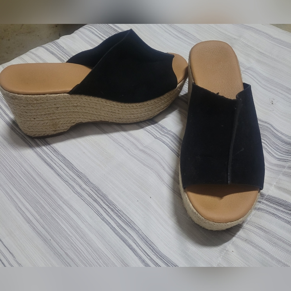 Black Suede Wedge